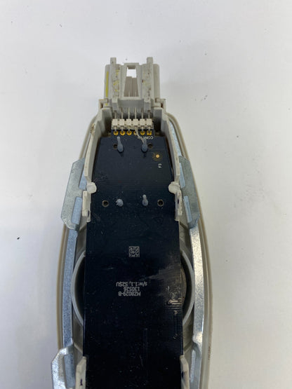 2013-2018 Ford C-Max Interior Roof Reading Comfort Light CJ5A-13K767-FF3AM1 OEM