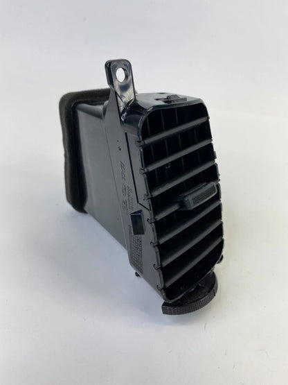 06 07 08 09 HYUNDAI ACCENT RIGHT DASH CENTER AC AIR VENT DUCT 97420-1E000 OEM