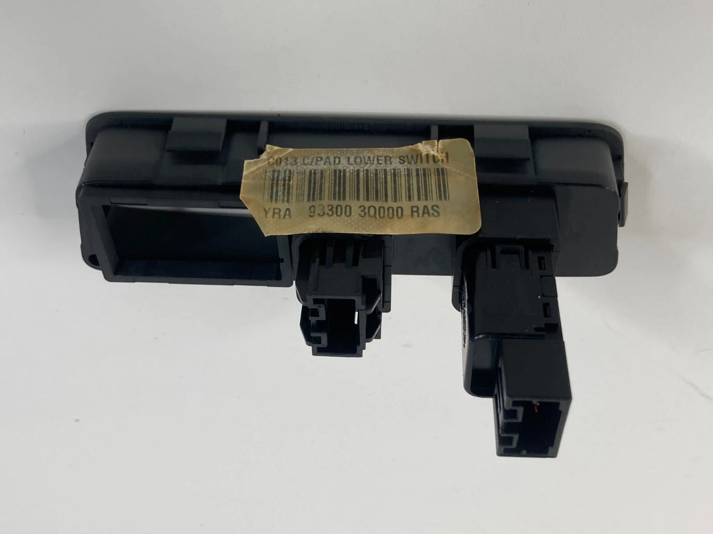 2011-2014 HYUNDAI SONATA INSTRUMENT PANEL STABILITY CONTROL SWITCH 93300-3Q000