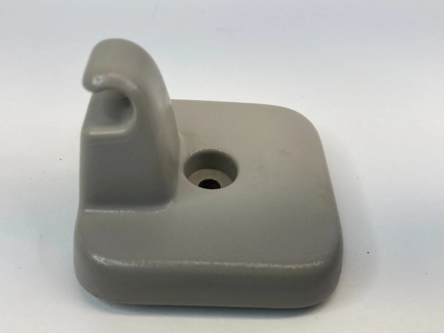 2009-2012 FORD TAURUS SUNVISOR SUN VISOR SHADE CLIP RETAINER 8A83-7404132-A OEM