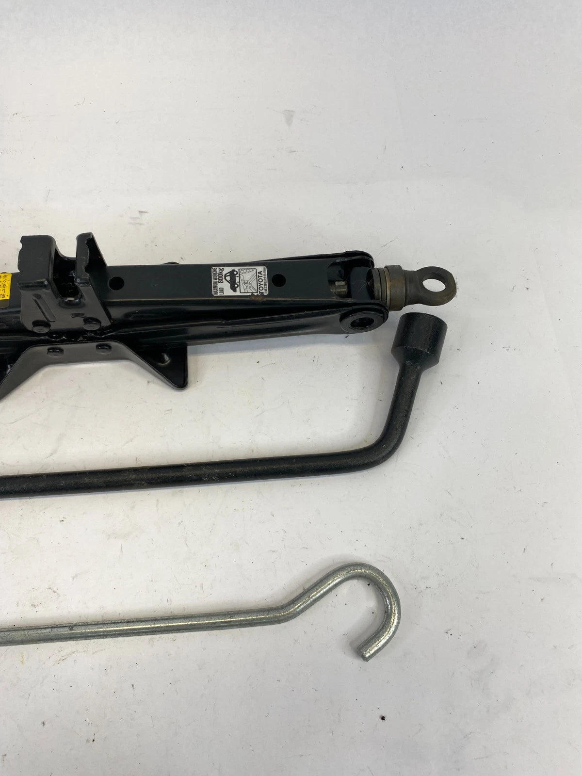 2008-2015 SCION XB EMERGENCY SPARE TIRE JACK & TOOL KIT ASSY OEM
