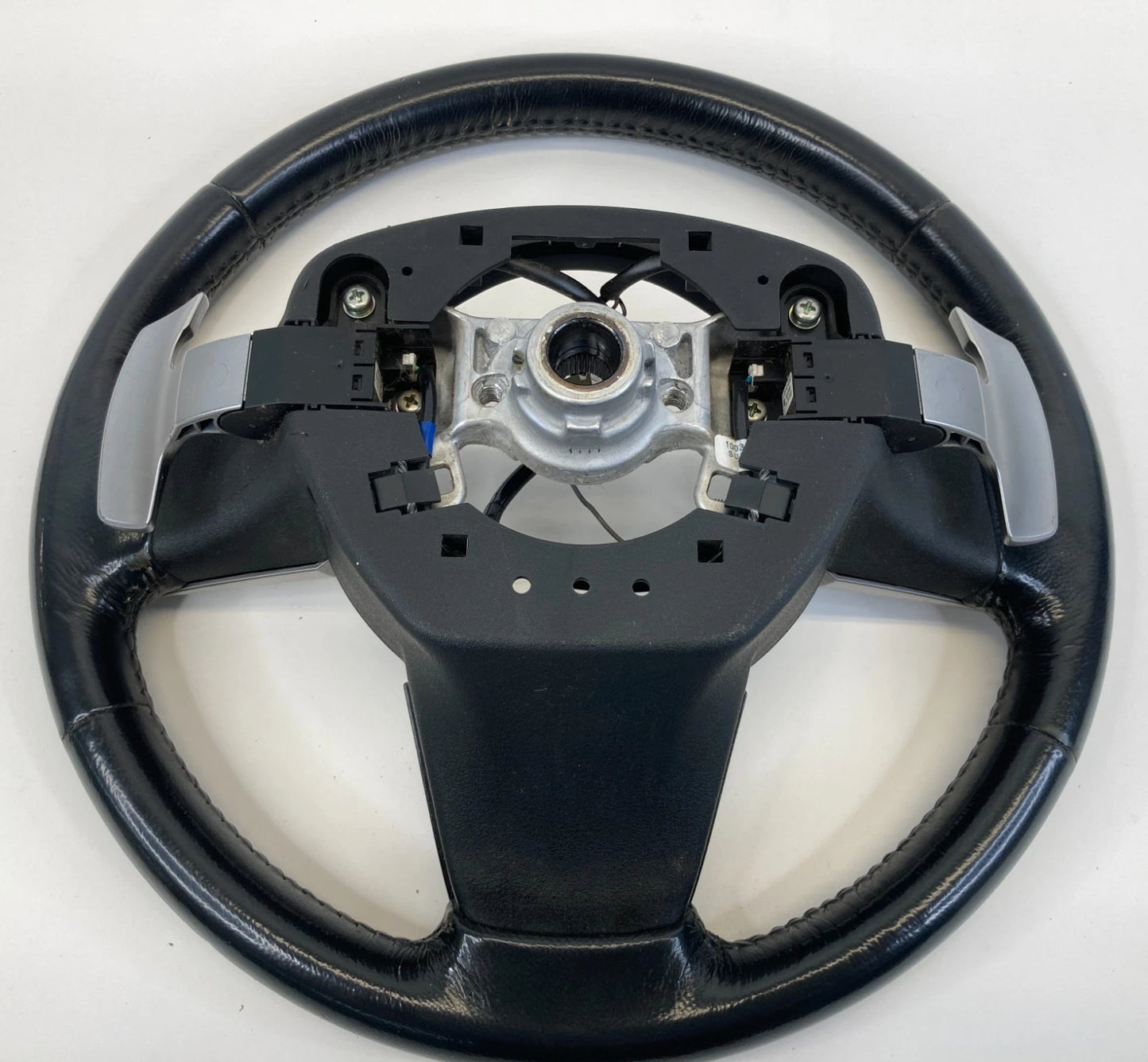 2010 2011 SUBARU OUTBACK STEERING WHEEL W/ CRUISE CONTROL SWITCH BUTTON OEM