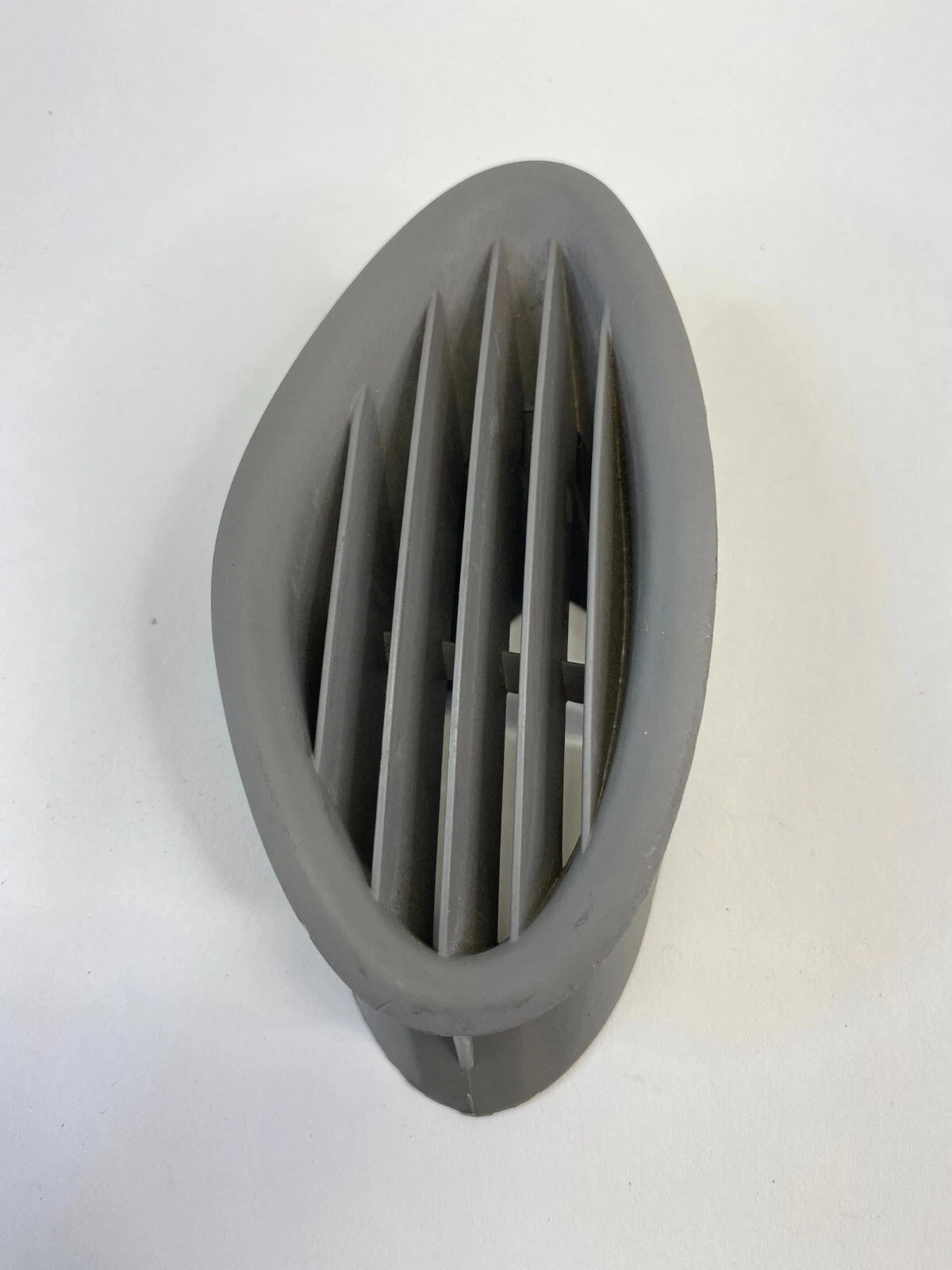 2006-2011 BUICK LUCERNE FRONT LEFT DASH A/C AIR VENT GRILLE DEFROSTER 25772231