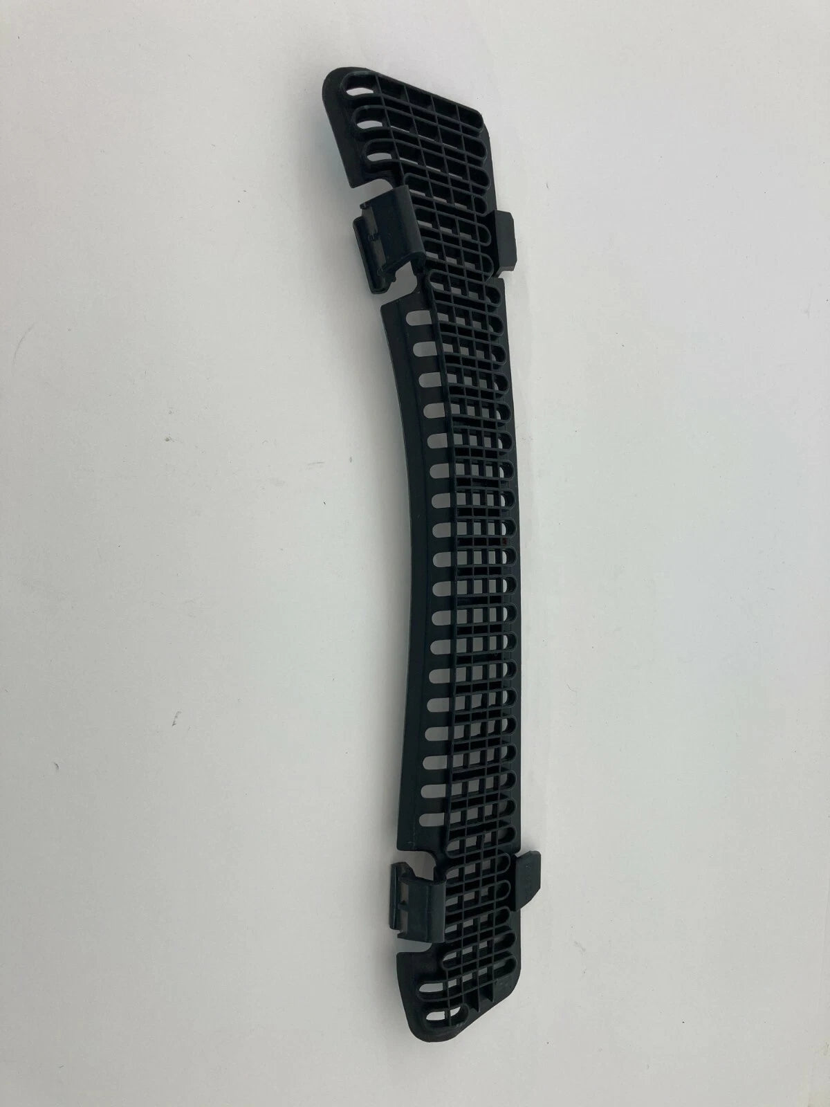 2006 DODGE CHARGER RH PASSENGER WINDSHIELD COWL TOP PANEL VENT GRILLE OEM