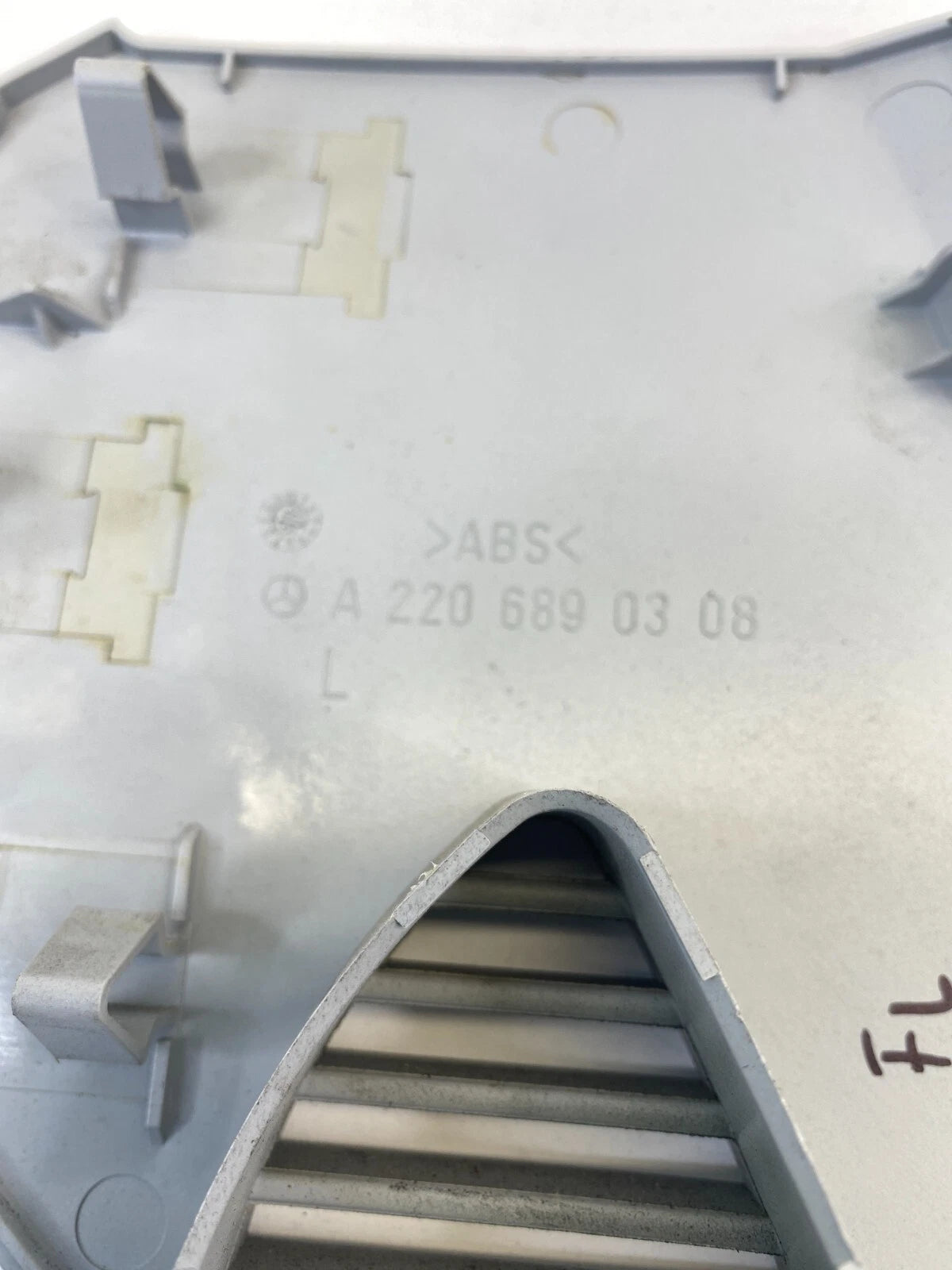 00-06 MERCEDES-BENZ S500 FRONT LEFT DRIVER DASH END CAP TRIM COVER A2206890308