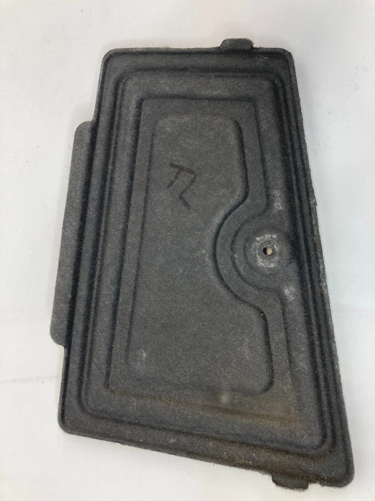 2007 07 HYUNDAI ACCENT LEFT DRIVER TAIL LIGHT TAIL LAMP INTERIOR INNER COVER OEM