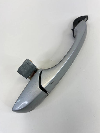 07-17 JEEP PATRIOT FRONT RIGHT PASSENGER EXTERIOR OUTER DOOR HANDLE SILVER OEM