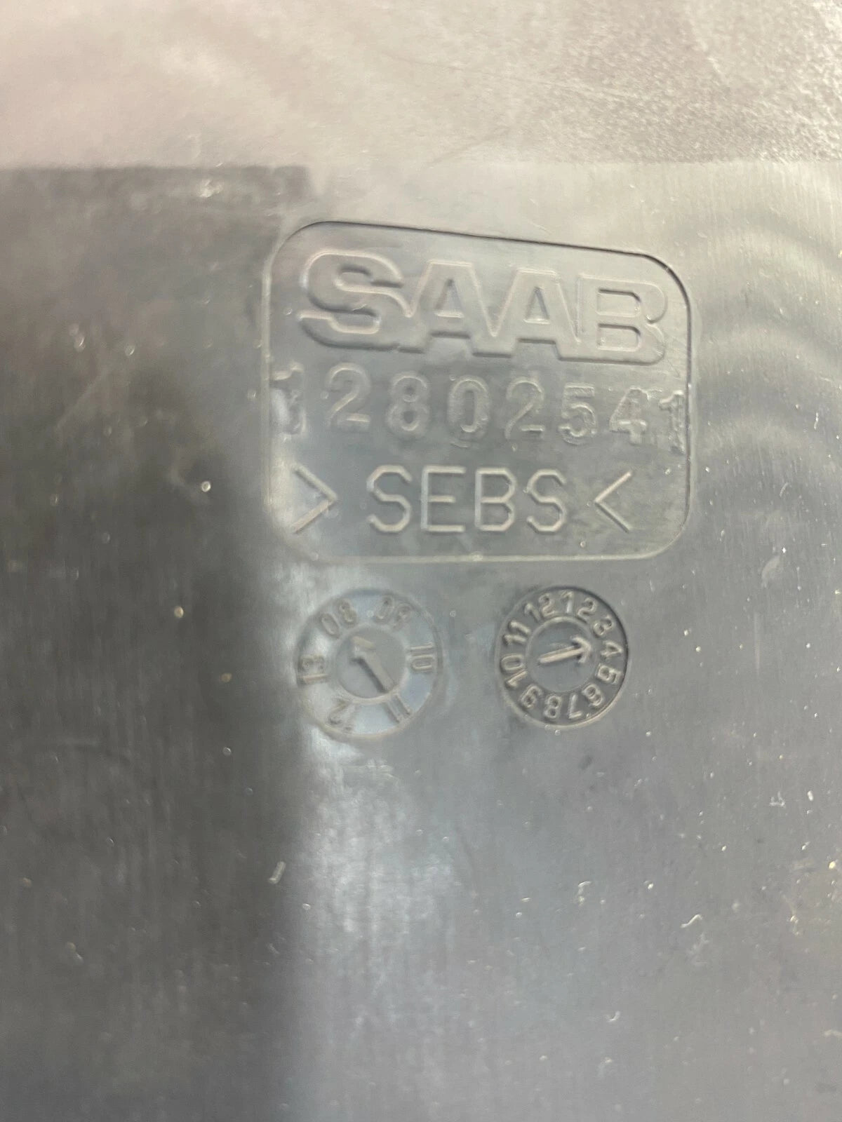 04-11 SAAB 9-3 93 SEDAN DASH CONSOLE ASH TRAY MAT RUBBER INSERT LINER 12802541
