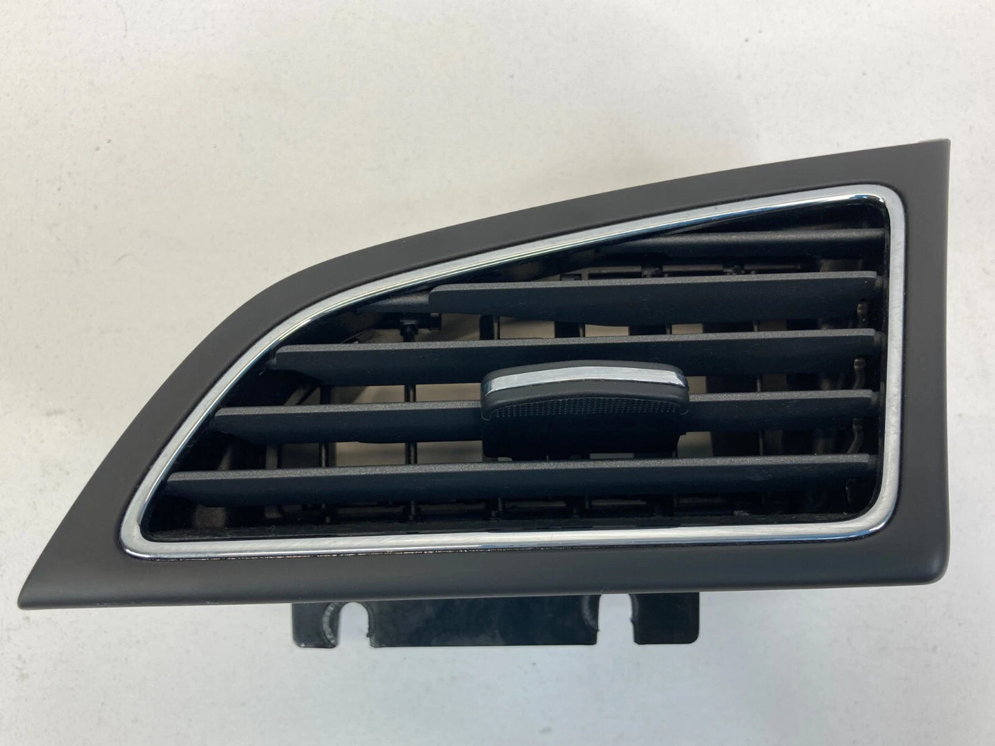 2010-2012 LINCOLN MKT RIGHT SIDE DASH AC AIR VENT GRILLE AE93-74046B30-A OEM