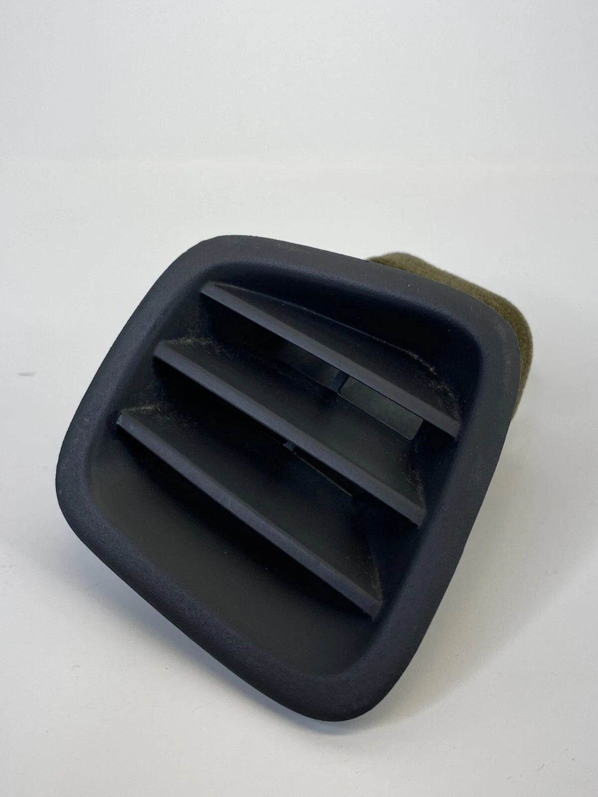 2002-2006 LEXUS ES300 DASH LEFT SIDE DEFROST NOZZLE AIR VENT GRILLE 55961-33060