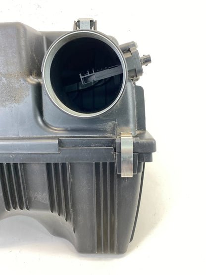 2013-2017 BMW X3 2.0L AWD AIR INTAKE CLEANER FILTER BOX ASSEMBLY 761693201 OEM