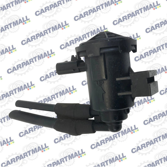 2006-2012 JEEP LIBERTY WINDSHIELD WASHER PUMP MOTOR WITH GROMMET DUAL PORT OEM