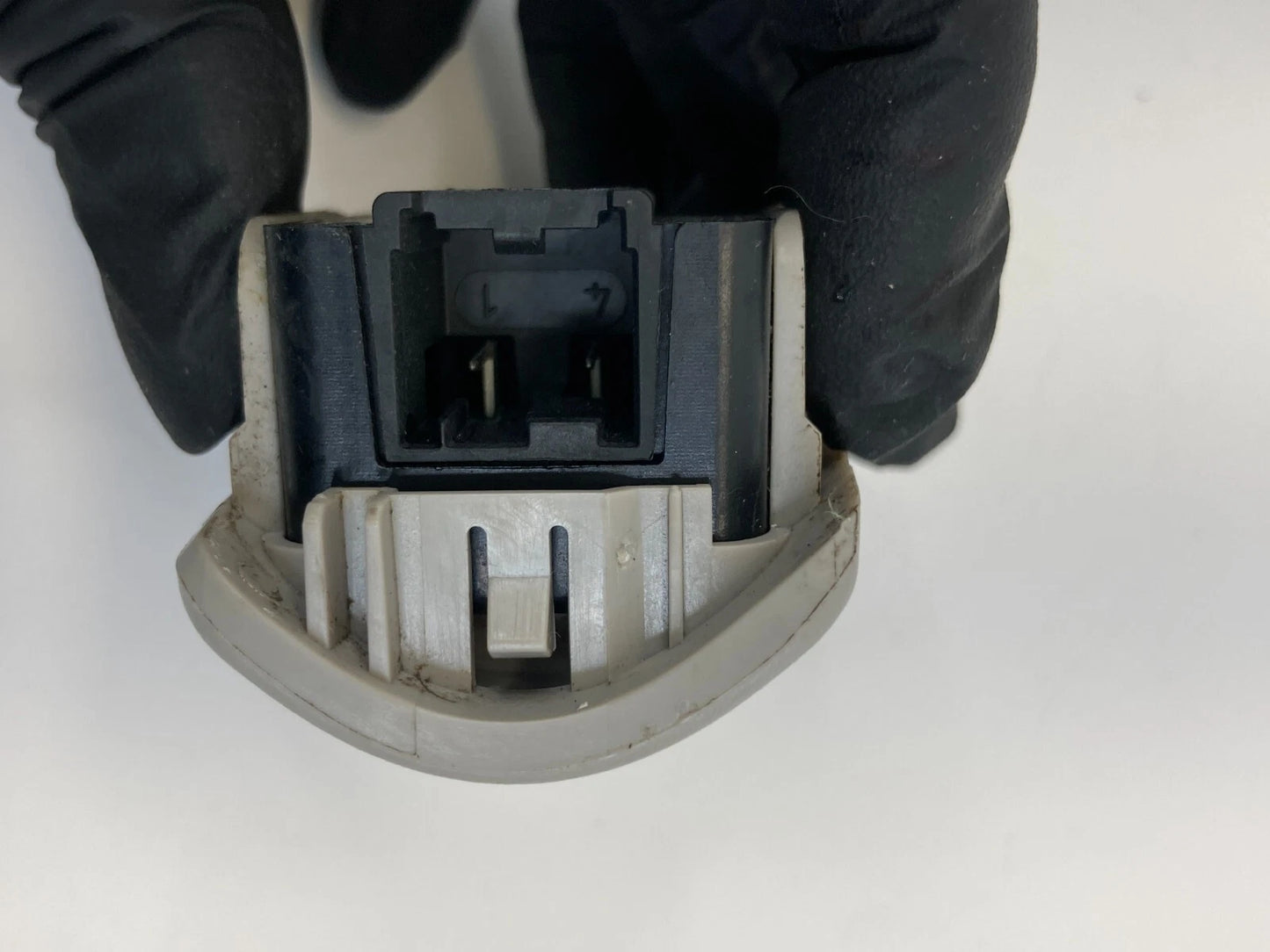2009-2014 VOLKSWAGEN ROUTAN REAR LEFT SIDE POWER SLIDING DOOR SWITCH 1ES32ES3AB