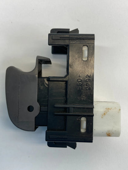 1998-2005 LEXUS GS300 GS 300 REAR LEFT DOOR BACK WINDOW BUTTON SWITCH OEM