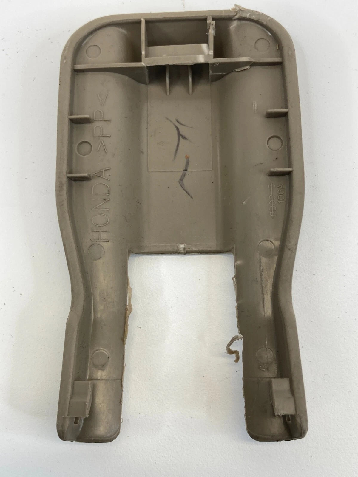 1999 2000 2001 2002 ACURA RL FRONT LEFT SEAT TRACK END COVER CAP TRIM PANEL OEM