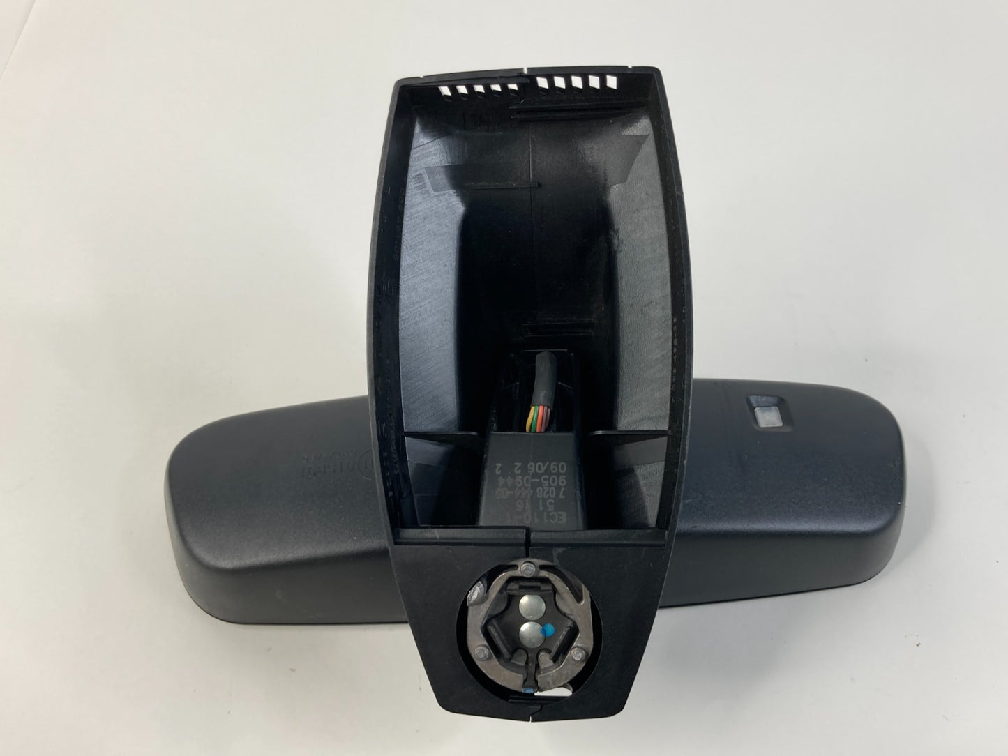 2006 2007 BMW 530xi Inside Rear View Interior Mirror E11-015891 OEM