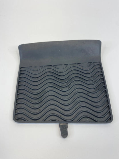 04-11 SAAB 9-3 93 SEDAN DASH CONSOLE ASH TRAY MAT RUBBER INSERT LINER 12802541