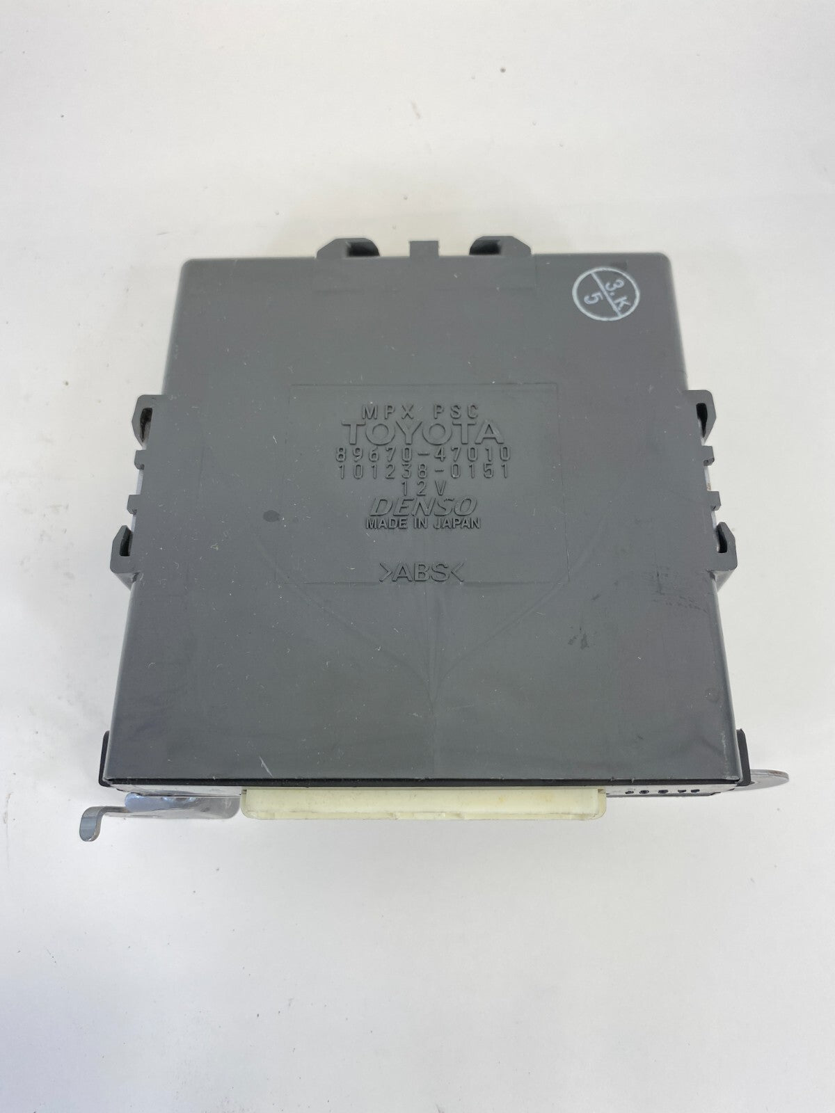 2006-2009 Toyota Prius Power Supply Source Control Module Unit 8967047010