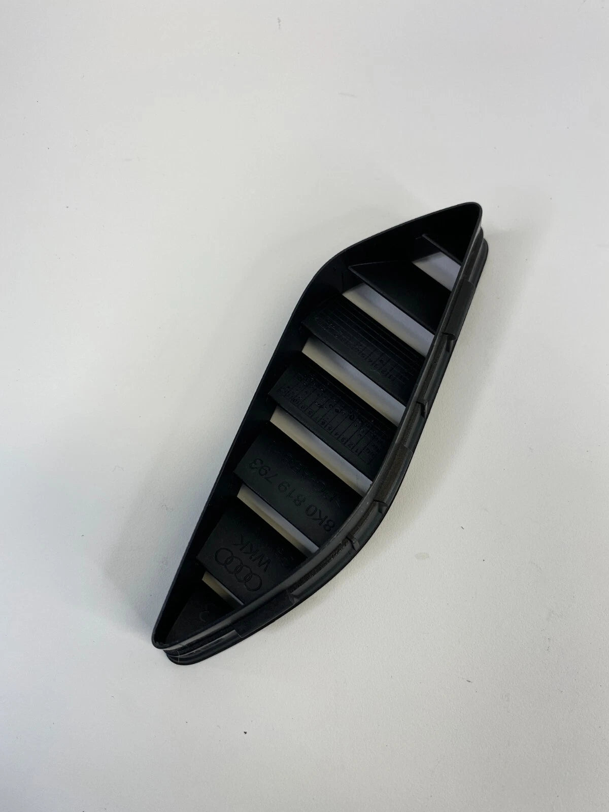 2009-2016 AUDI A4 QUATTRO DASH INSTRUMENT LEFT SIDE A/C DEFROSTER VENT GRILLE