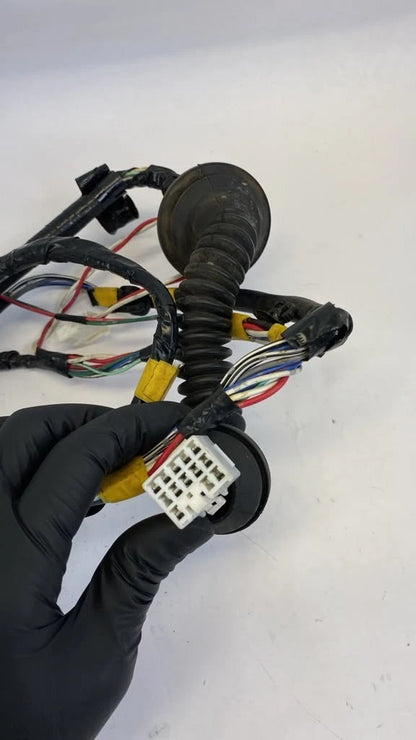 2001-2007 TOYOTA HIGHLANDER REAR LEFT SIDE DOOR WIRE WIRING HARNESS 82153-48040