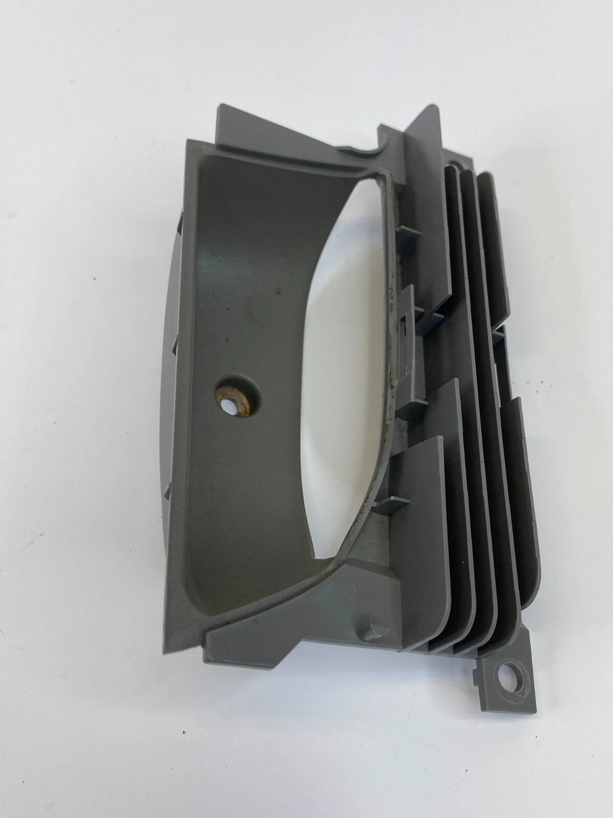 2004-2010 TOYOTA SIENNA FRONT RIGHT INNER DOOR PULL HANDLE BEZEL COVER OEM