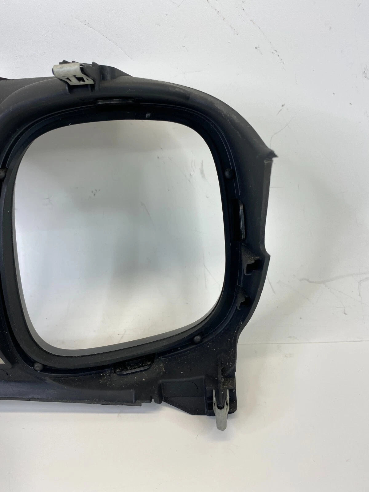 2013-2015 CHEVY MALIBU FRONT DASH SPEEDOMETER CLUSTER BEZEL OEM FACTORY AKY87368