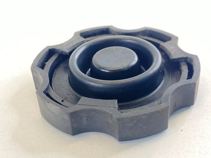 2000-2007 CHEVY MONTE CARLO BRAKE MASTER CYLINDER FLUID RESERVOIR CAP COVER LID