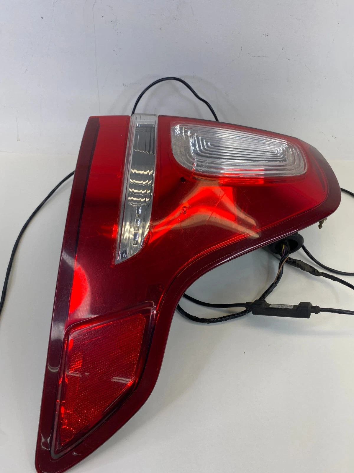 2013-2015 Ford Police Interceptor Utility Rear Left Side Taillight Tail Lamp OEM