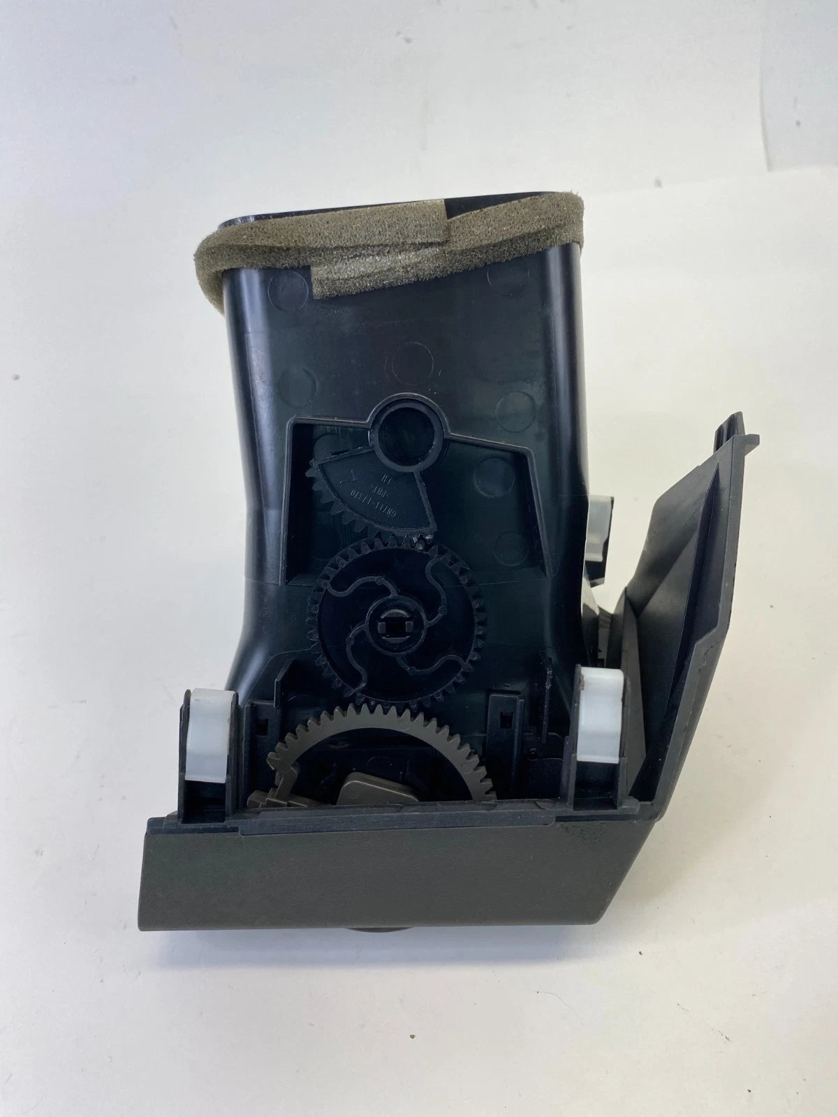 2007-2011 TOYOTA CAMRY DASHBOARD LEFT DRIVER SIDE AIR VENT GRILLE BEZEL OEM