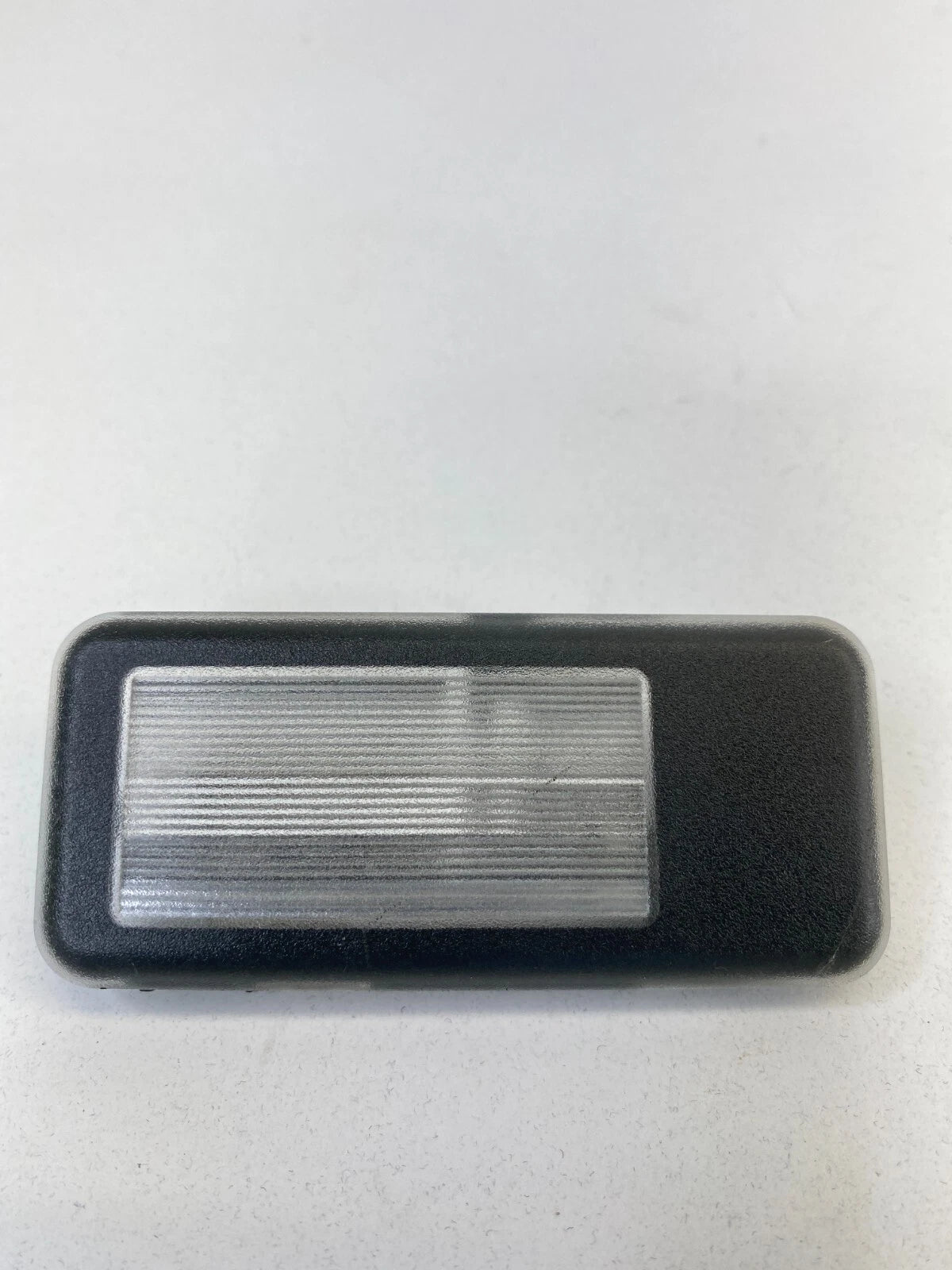 04 05 06 07 08 09 10 BMW X3 FRONT SUNVISOR LIGHT VANITY VISOR LAMP 140930 OEM
