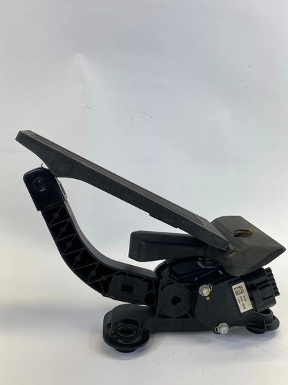 2014-2019 KIA SOUL ACCELERATOR GAS PEDAL SENSOR ASSEMBLY OEM FACTORY 32700-B2110