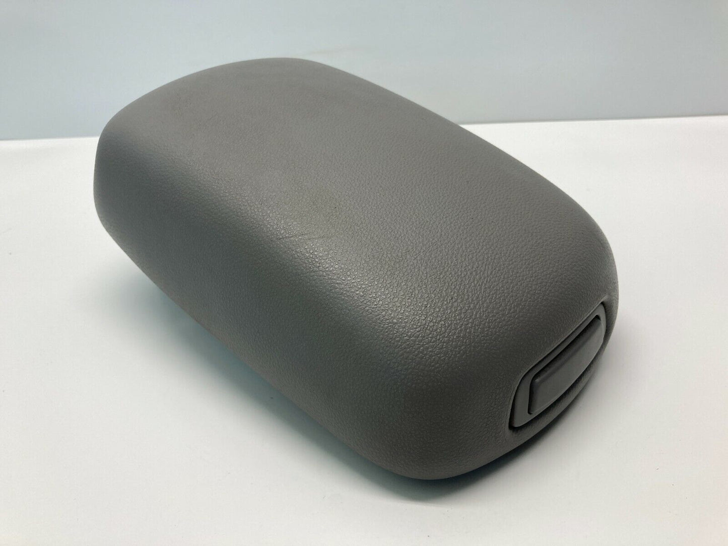 2006 2007 2008 Kia Optima Center Console Armrest Arm Rest Lid Cover OEM