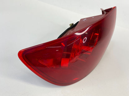 04-06 Mazda 3 Mazda3 Rear Left Driver Side Outer Tail Light Taillight Assembly