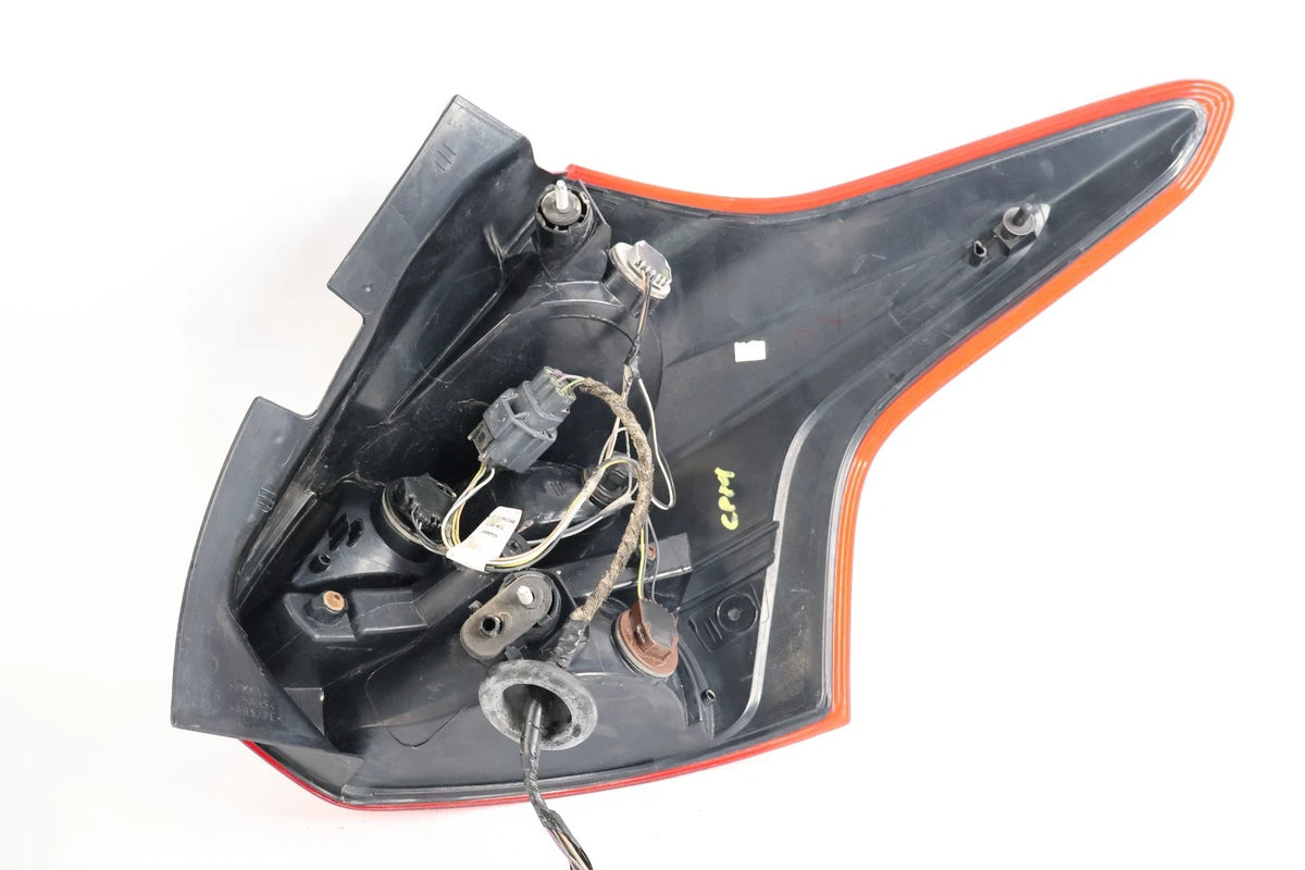 2012-2014 FORD FOCUS HATCHBACK REAR LEFT DRIVER SIDE TAILLIGHT TAIL LAMP ASSY