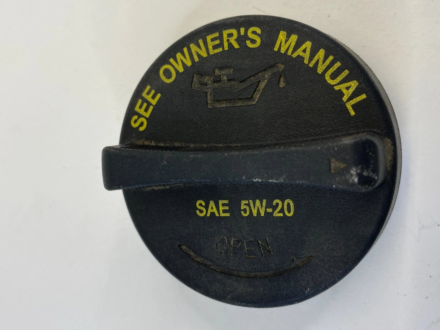 2007-2020 HYUNDAI ELANTRA SEDAN 1.8L AT ENGINE OIL FLUID FILLER CAP COVER OEM