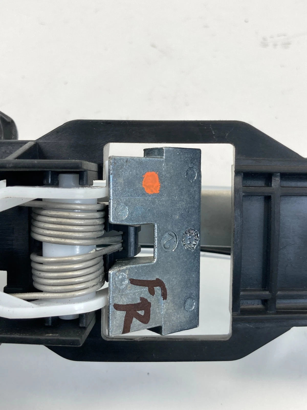 2006 MERCEDES-BENZ CLS500 CLS550 FRONT RIGHT PASSENGER EXTERIOR DOOR HANDLE OEM