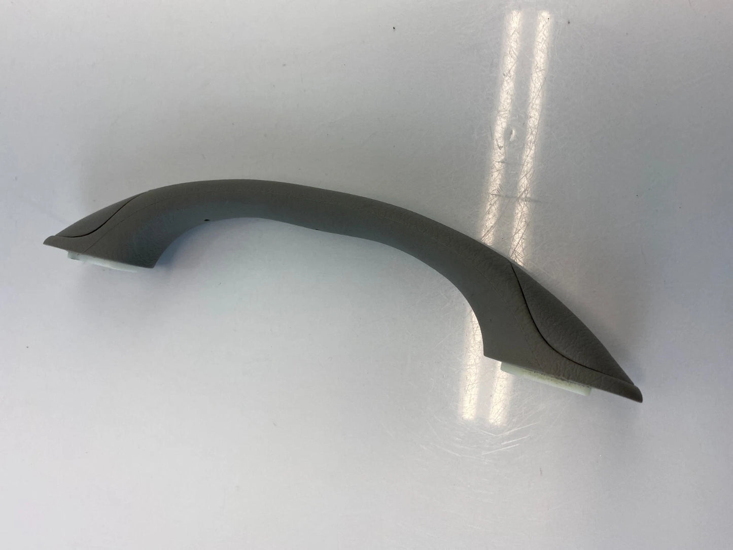 01-07 TOYOTA HIGHLANDER ROOF FRONT LEFT GRAB GRIP HANDLE ASSIST STRAP 74610-4803