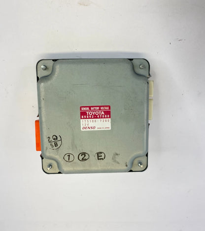 10-15 TOYOTA PRIUS HYBRID BATTERY VOLTAGE SENSOR CONTROL MODULE OEM 89892-47080