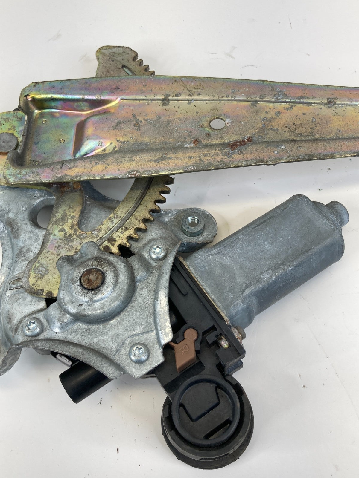 2002-2006 Toyota Camry Rear Left Back Door Window Motor w/ Regulator 85710-AA050