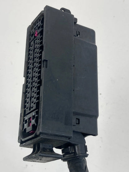 2012-2014 VOLKSWAGEN PASSAT ANTI-LOCK BRAKE PUMP MODULE CONNECTOR PLUG OEM