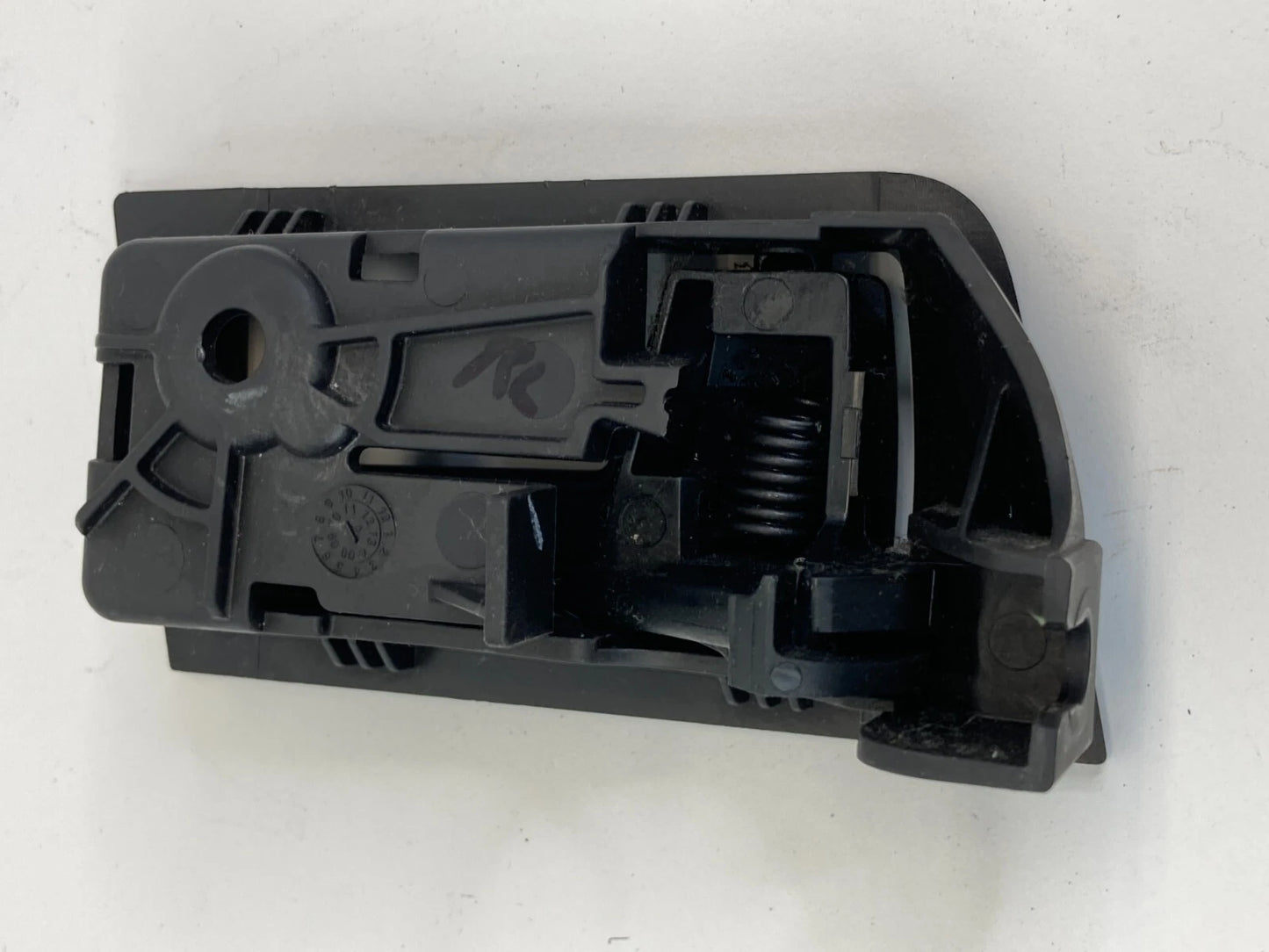 2008-2012 FORD ESCAPE REAR LEFT BACK SIDE INNER DOOR HANDLE 8L84-78266B35-A OEM