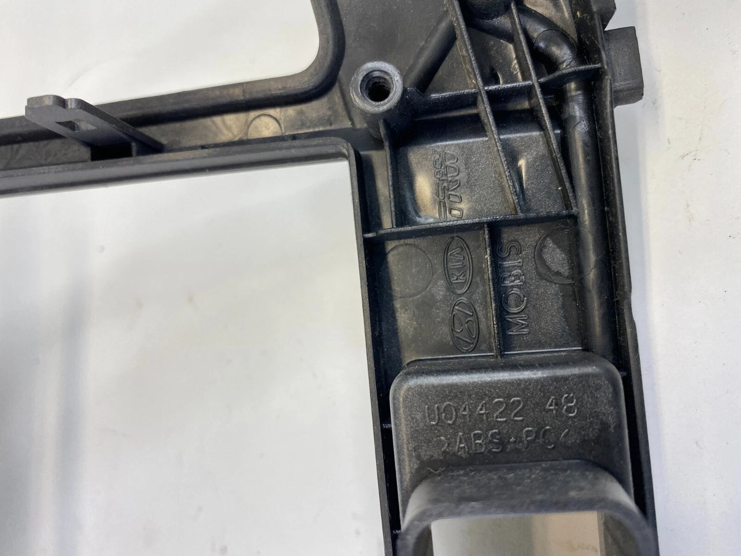 2007-2009 HYUNDAI SANTA FE DASH CENTER RADIO CLIMATE CONTROL BEZEL TRIM OEM