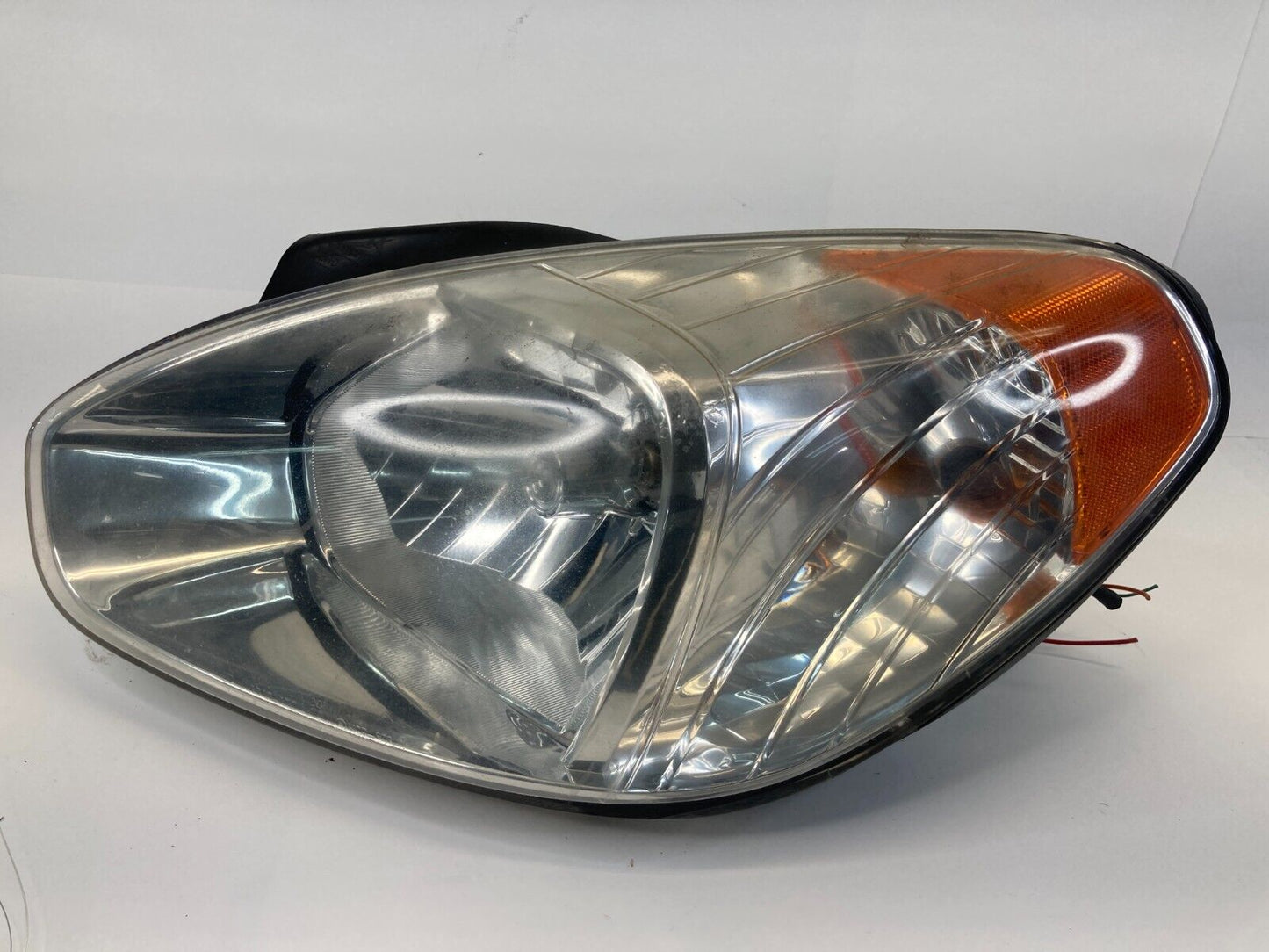 2006-2011 Hyundai Accent Front Left Driver Side Headlight Headlamp Assembly OEM