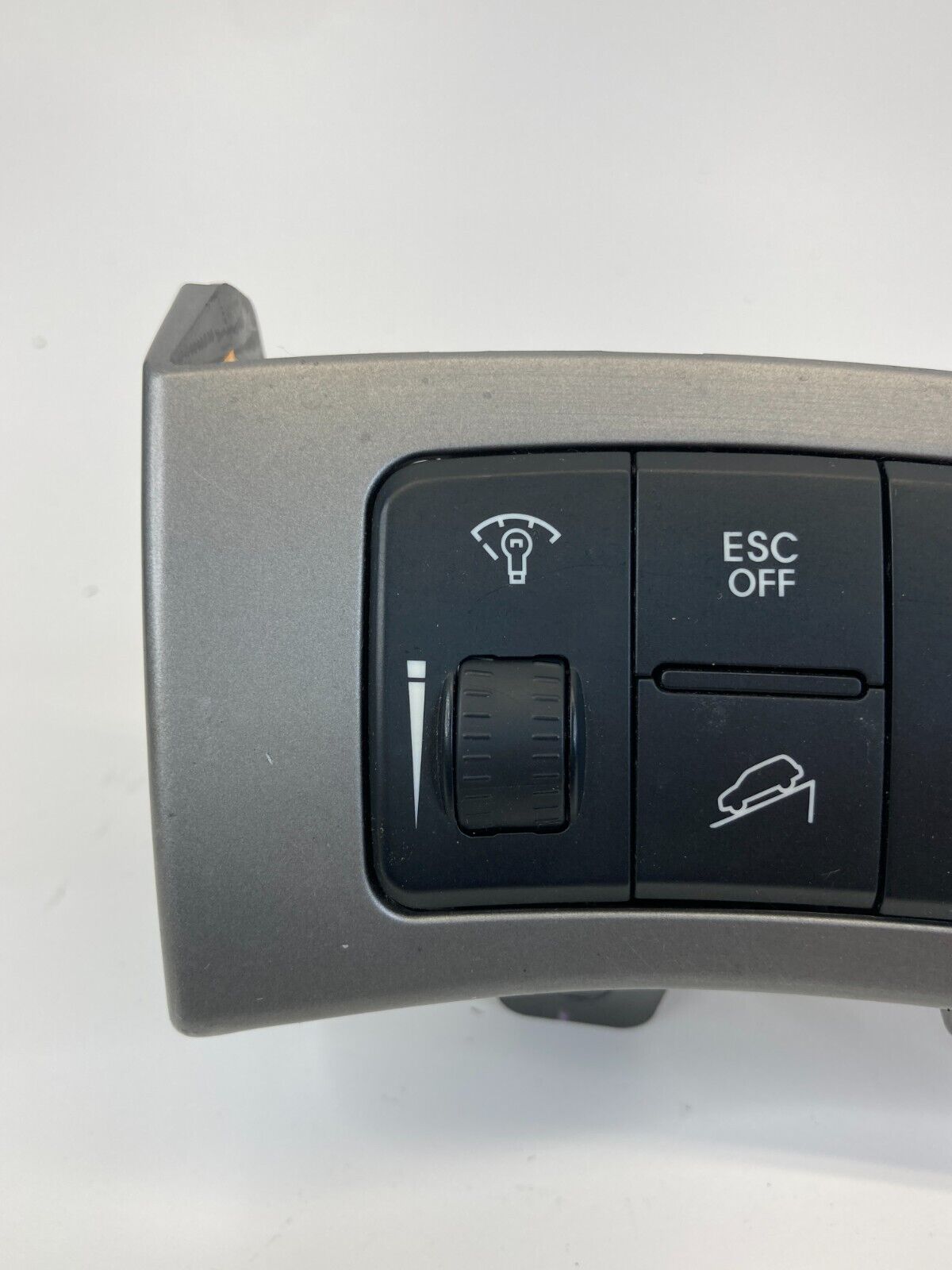 09-11 Kia Borrego 4WD ESC Dimmer Pedal Transfer Case Control Switch 84782-2J100