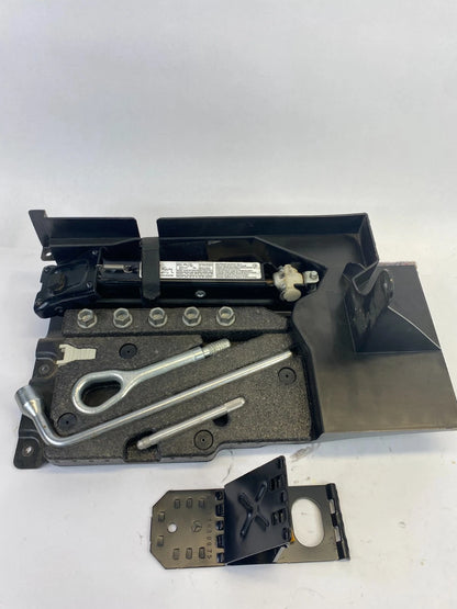 2003-2005 MERCEDES-BENZ C240 WAGON SPARE TIRE JACK & TOOL KIT W/ CASE OEM