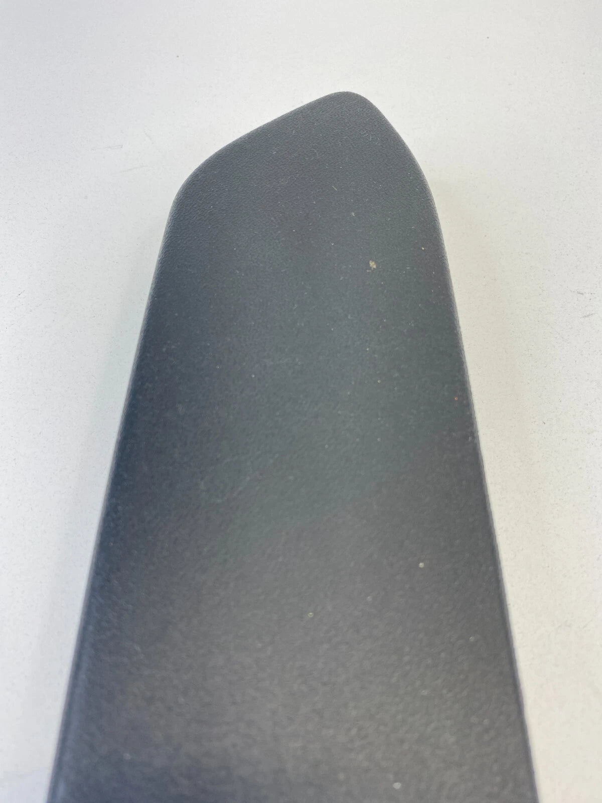 2004-2006 MITSUBISHI GALANT REAR LEFT SIDE INTERIOR DOOR ARMREST ARM REST OEM