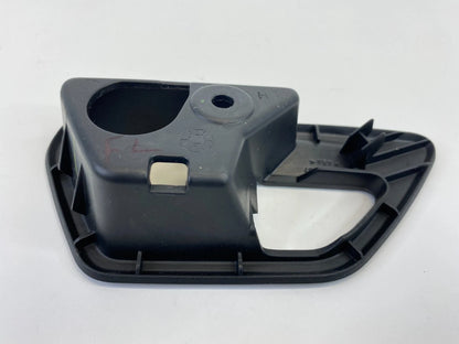 2009 2010 DODGE JOURNEY FRONT LEFT INTERIOR DOOR HANDLE BEZEL TRIM 100000257 OEM