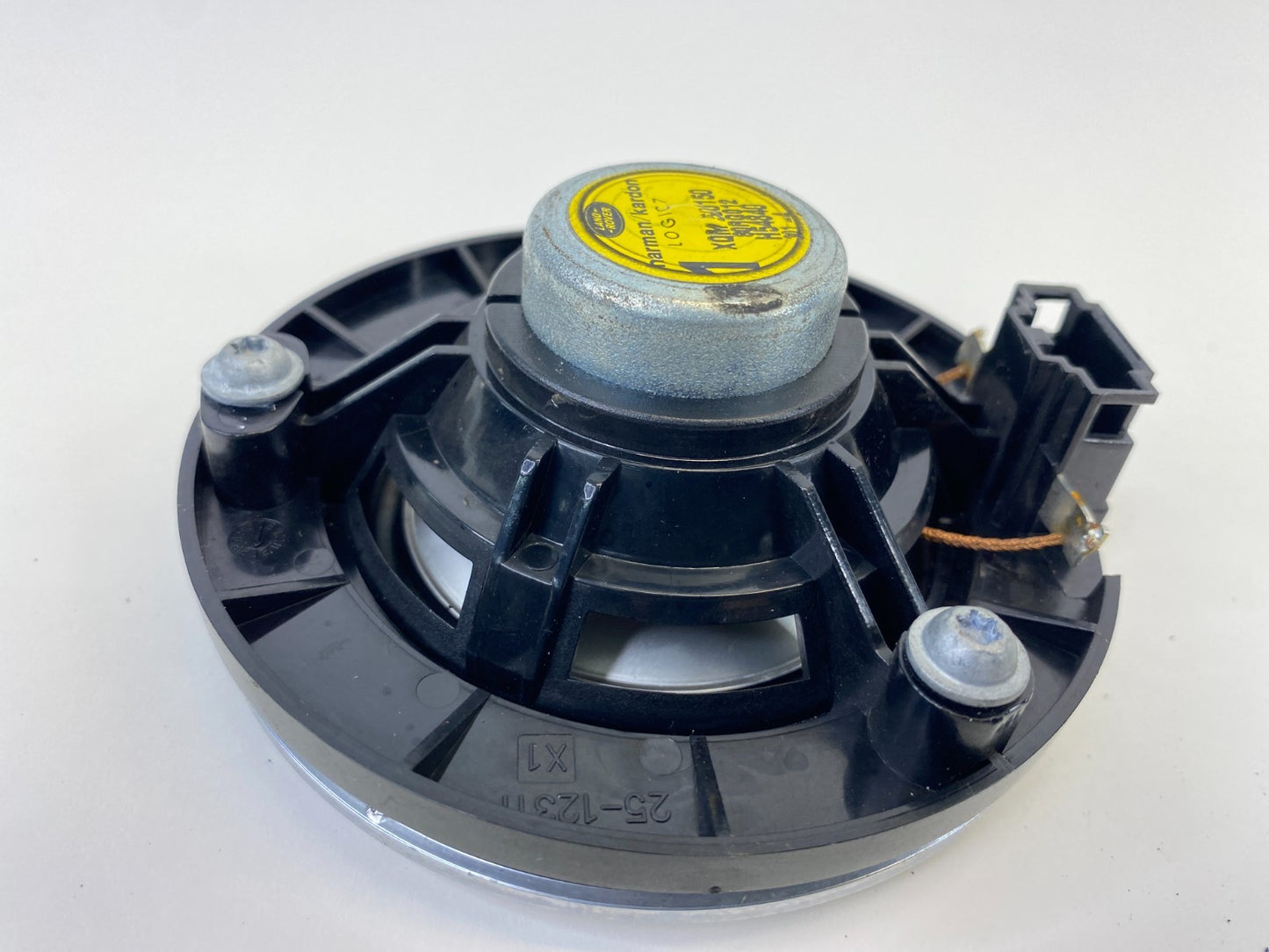 2005 2006 Range Rover Front Right Passenger Side Door Speaker XQM500150 OEM