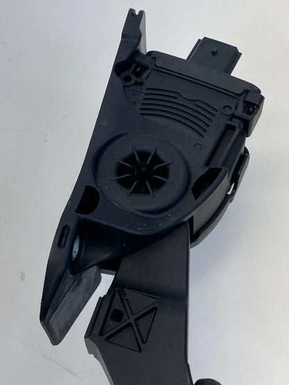 2013-2016 FORD ESCAPE GAS ACCELERATOR PEDAL WITH SENSOR ASSY CV61-9F836-GB OEM