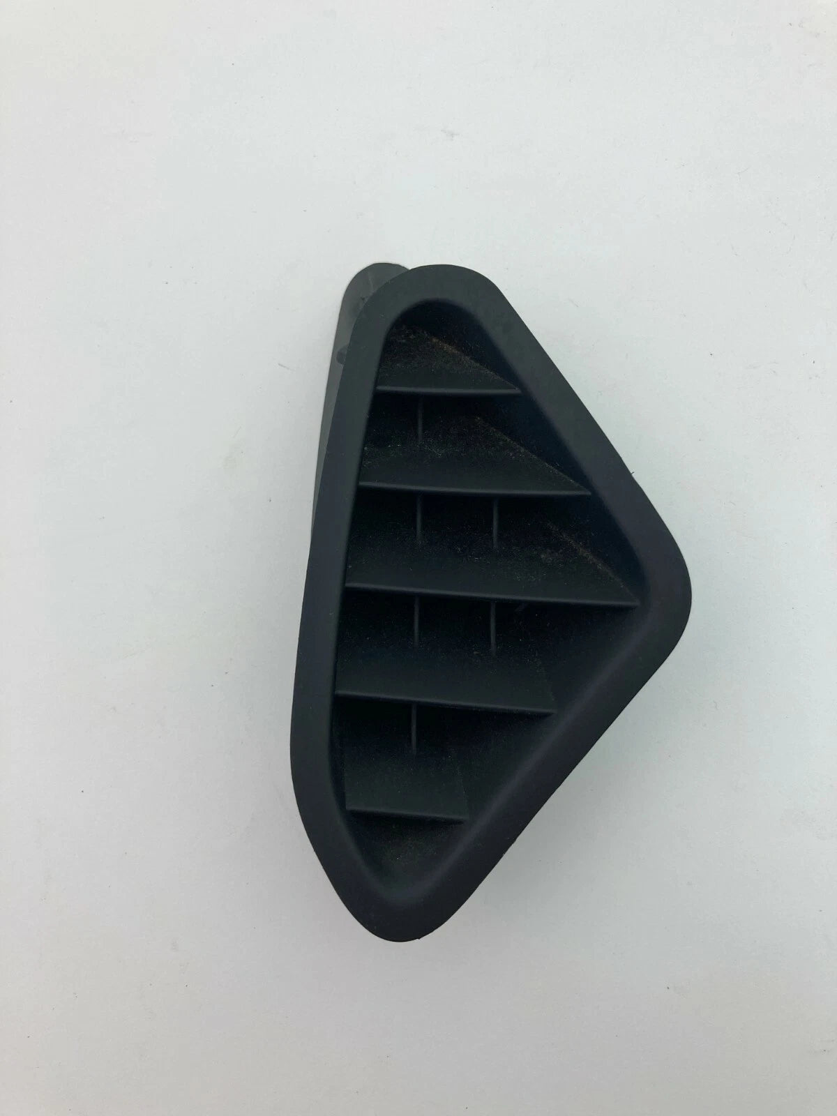 99-03 TOYOTA SOLARA LEFT SIDE AIR VENT DEFROSTER GRILL GRILLE DASH 5596106020